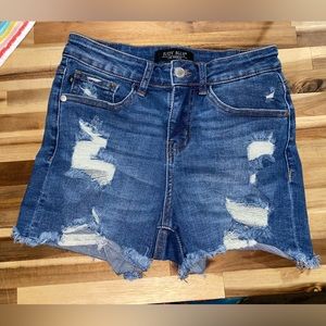 Judy Blue brand distressed denim jean shorts size small NWOT